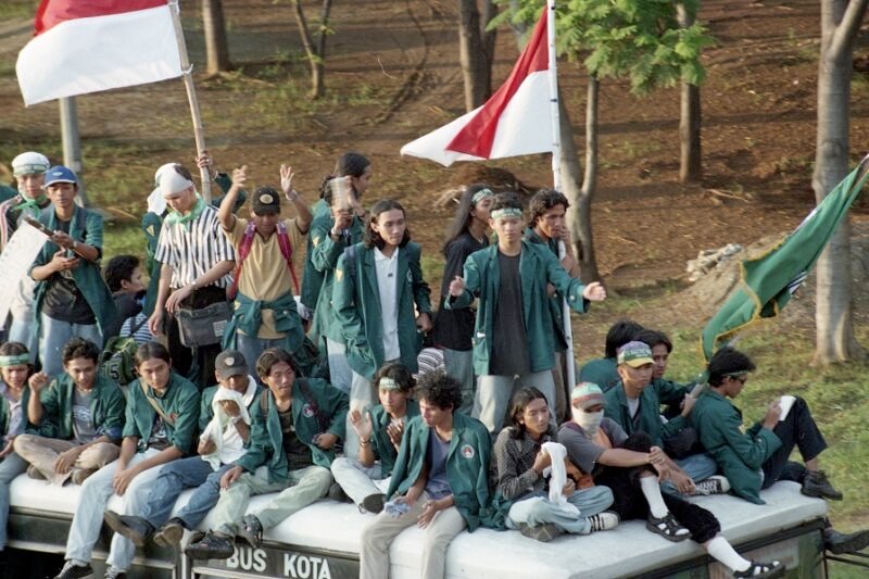 Gerakan Mahasiswa 2025: Membangun Kembali Momentum Perubahan di Era Disrupsi