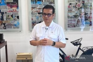 Politik Disrupsi 2025: Menavigasi Gelombang Perubahan dan Ketidakpastian