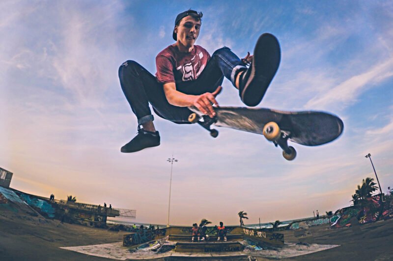 Skateboarding: Sejarah dan Perkembangan Sebuah Budaya yang Terus Berkembang
