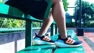 Sneakers Terbaik untuk Lari: Panduan Lengkap untuk Semua Tingkat Pelari