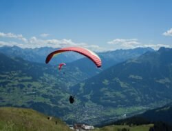 Olahraga Ekstrim: Memacu Adrenalin, Menaklukkan Batas, dan Memahami Diri Sendiri